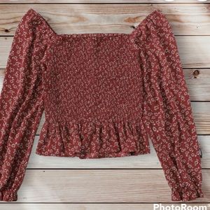 Plus ditsy floral shirred peplum blouse